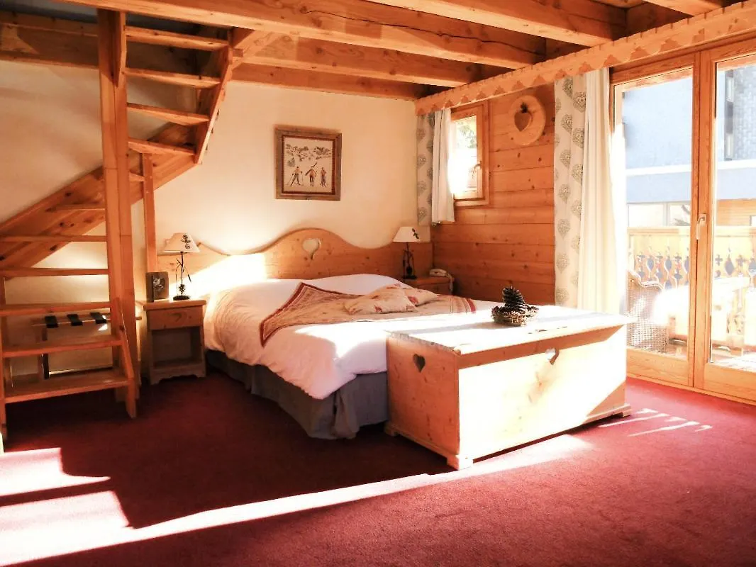 Hotel Ecureuil Vars  3*, Vars (Hautes-Alpes) France