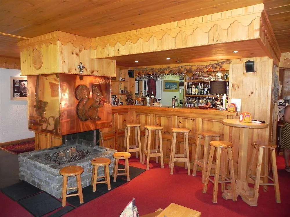Hotel Ecureuil Vars   Vars (Hautes-Alpes)
