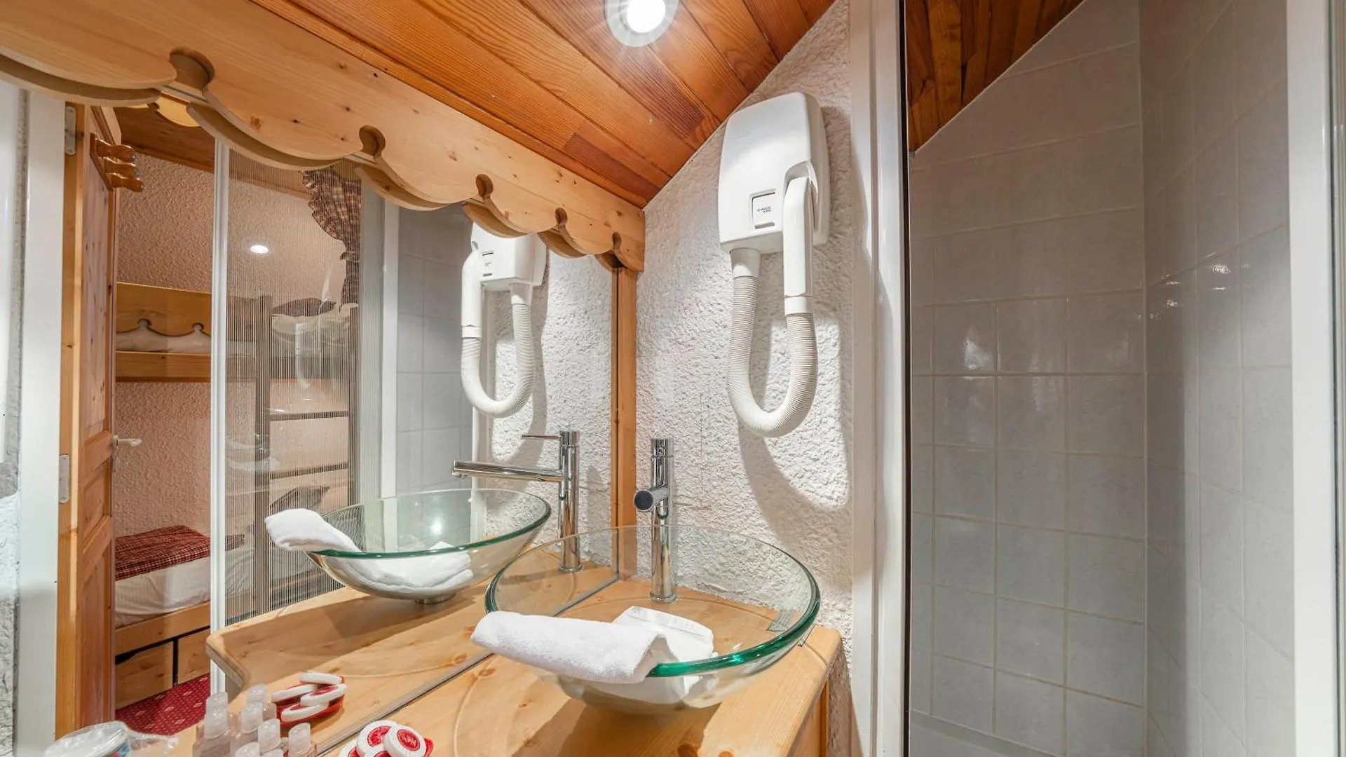 Hotel Ecureuil Vars  Frankrike