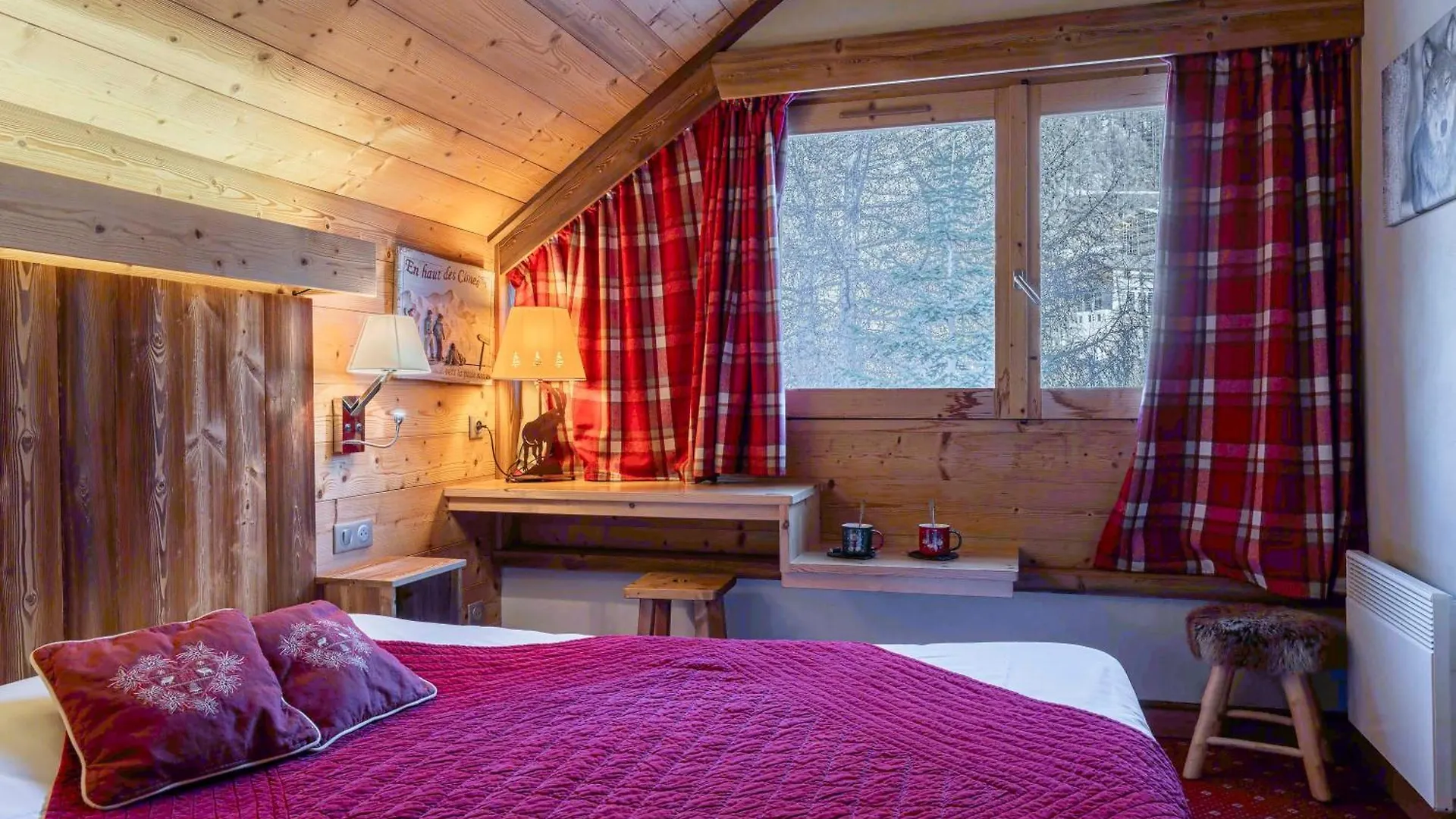 Hotel Ecureuil Vars  Vars (Hautes-Alpes)