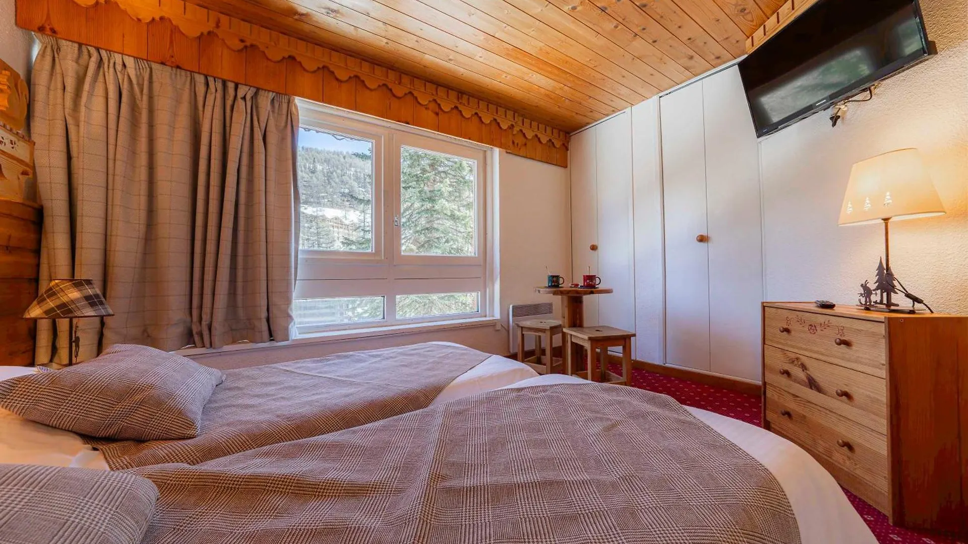 Hotel Ecureuil Vars