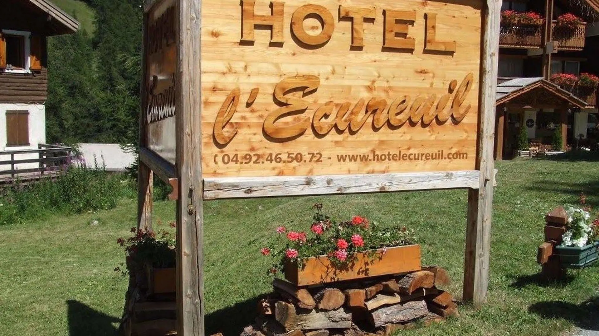 Hotel Ecureuil Vars  3*, Vars (Hautes-Alpes)