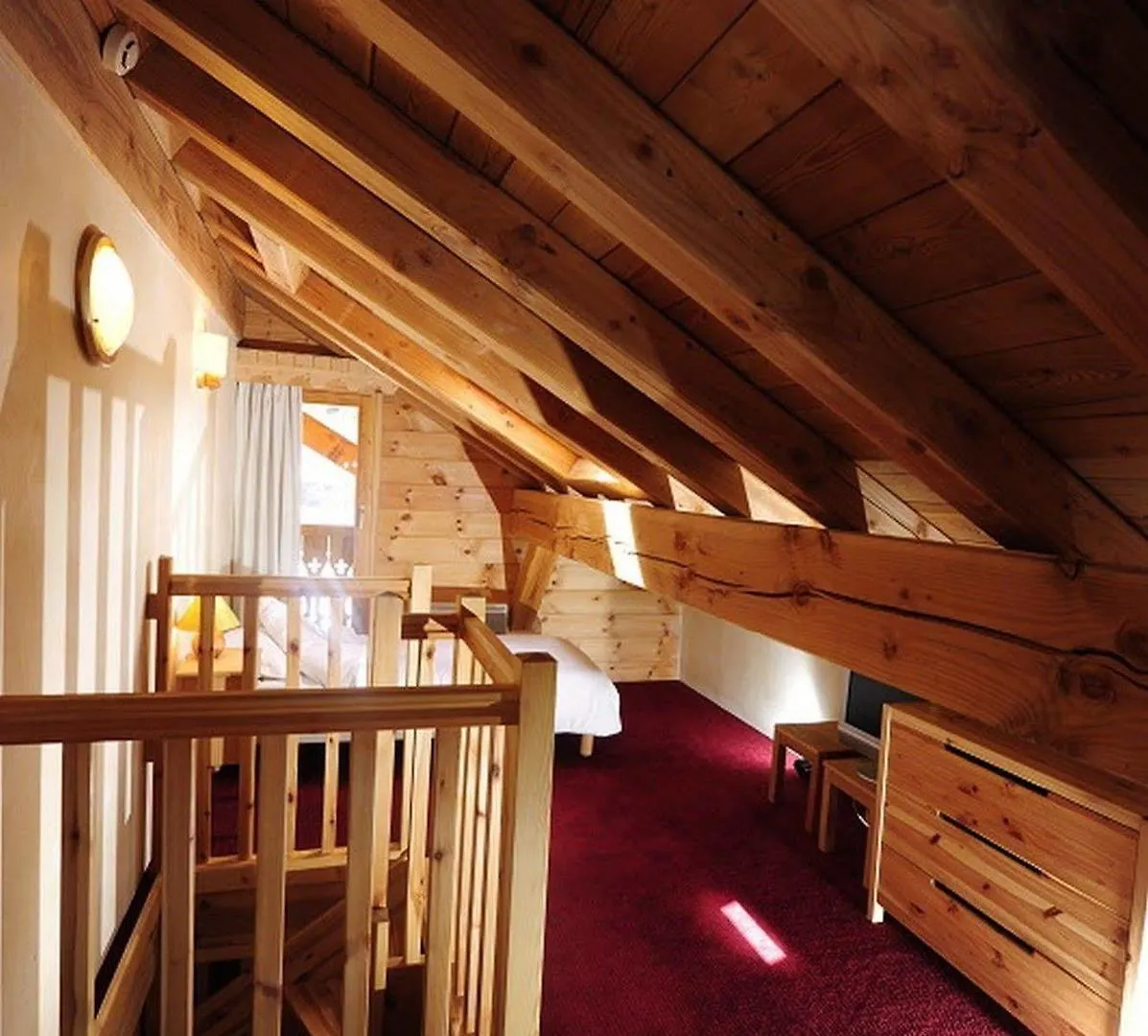 Hotel Ecureuil Vars  3*, Vars (Hautes-Alpes) France