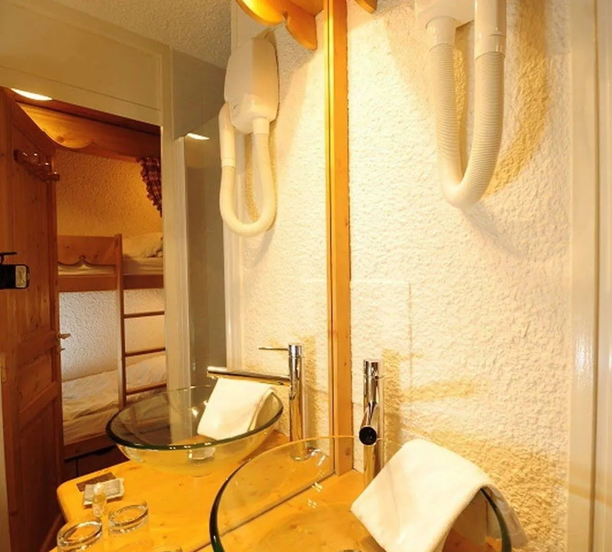 Hotel Ecureuil Vars  3*, Vars (Hautes-Alpes) France