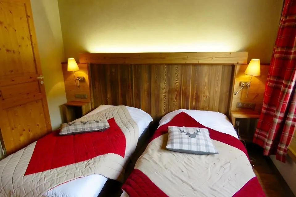 Hotel Ecureuil Vars   Vars (Hautes-Alpes)