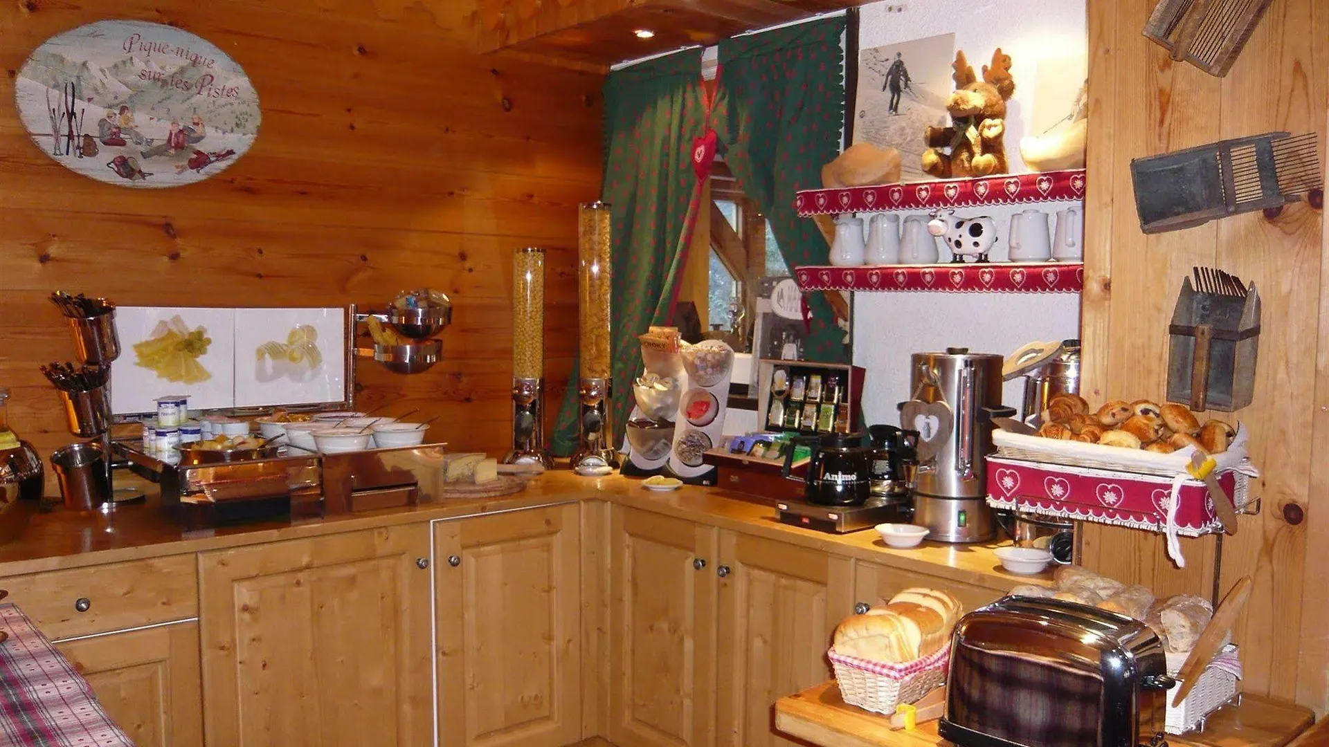 Hotel Ecureuil Vars   Vars (Hautes-Alpes)